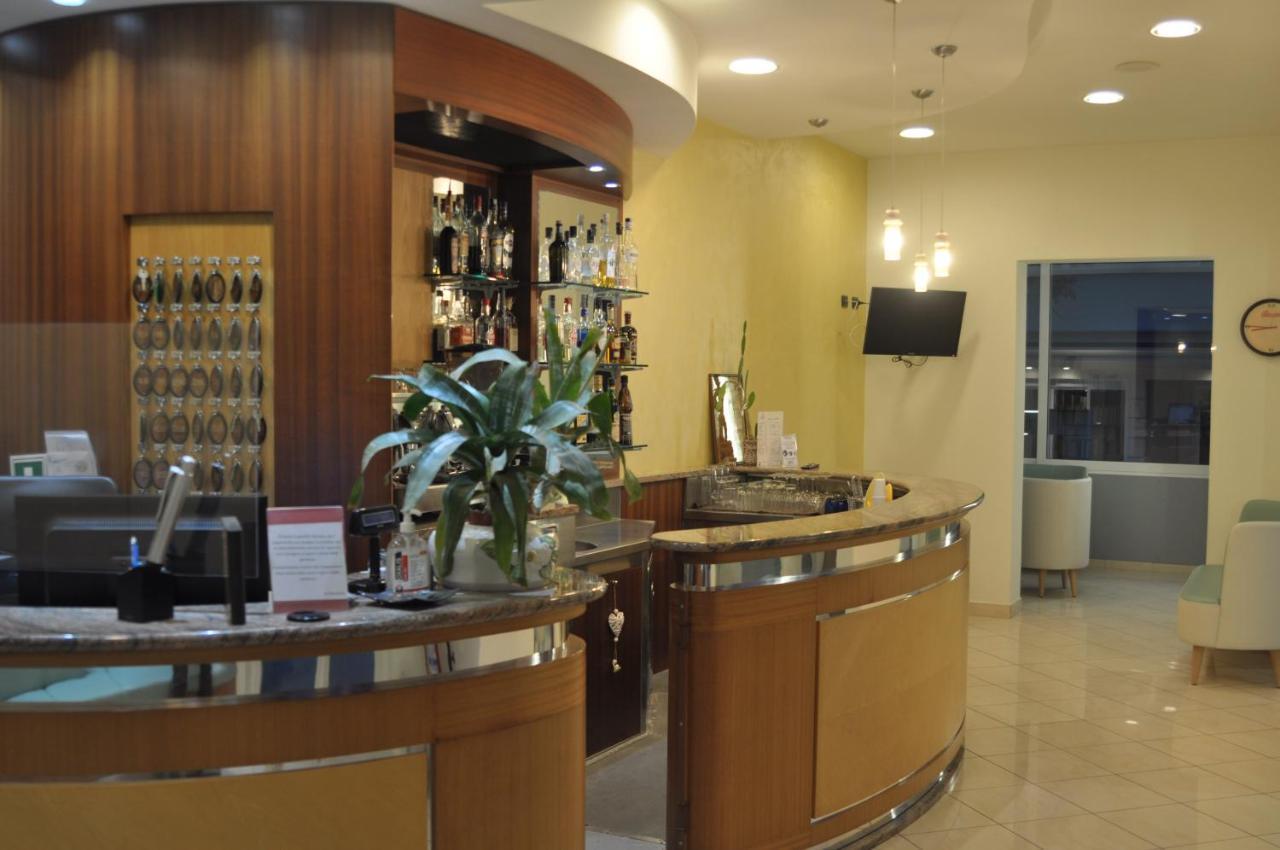 Hotel Adriatic&Beauty Rimini Esterno foto