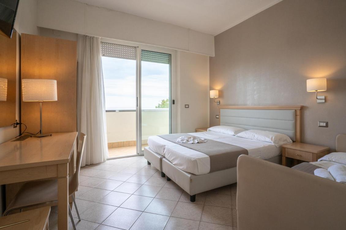 Hotel Adriatic&Beauty Rimini Esterno foto