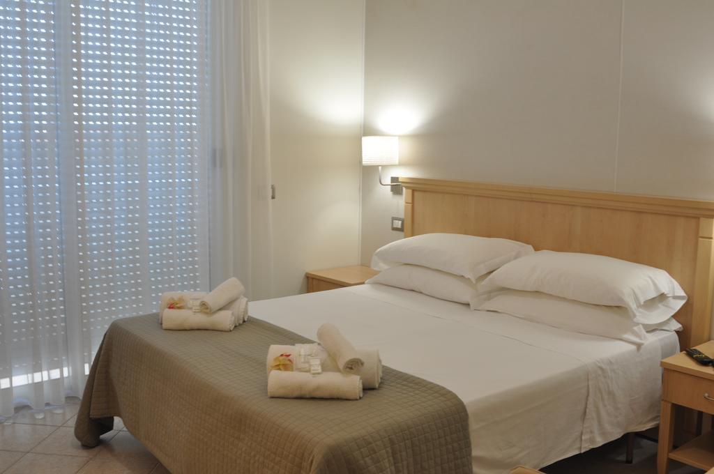 Hotel Adriatic&Beauty Rimini Esterno foto