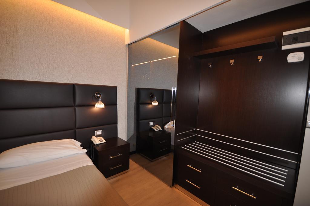 Hotel Adriatic&Beauty Rimini Esterno foto