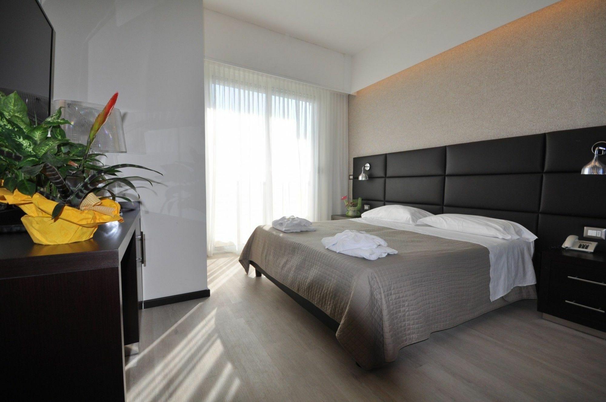 Hotel Adriatic&Beauty Rimini Esterno foto
